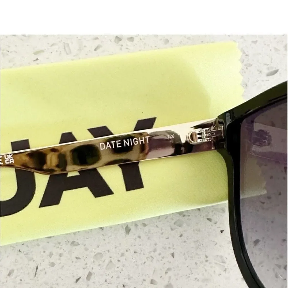 Quay Australia Date Night Round Sunglasses Black Brand New Original Packaging